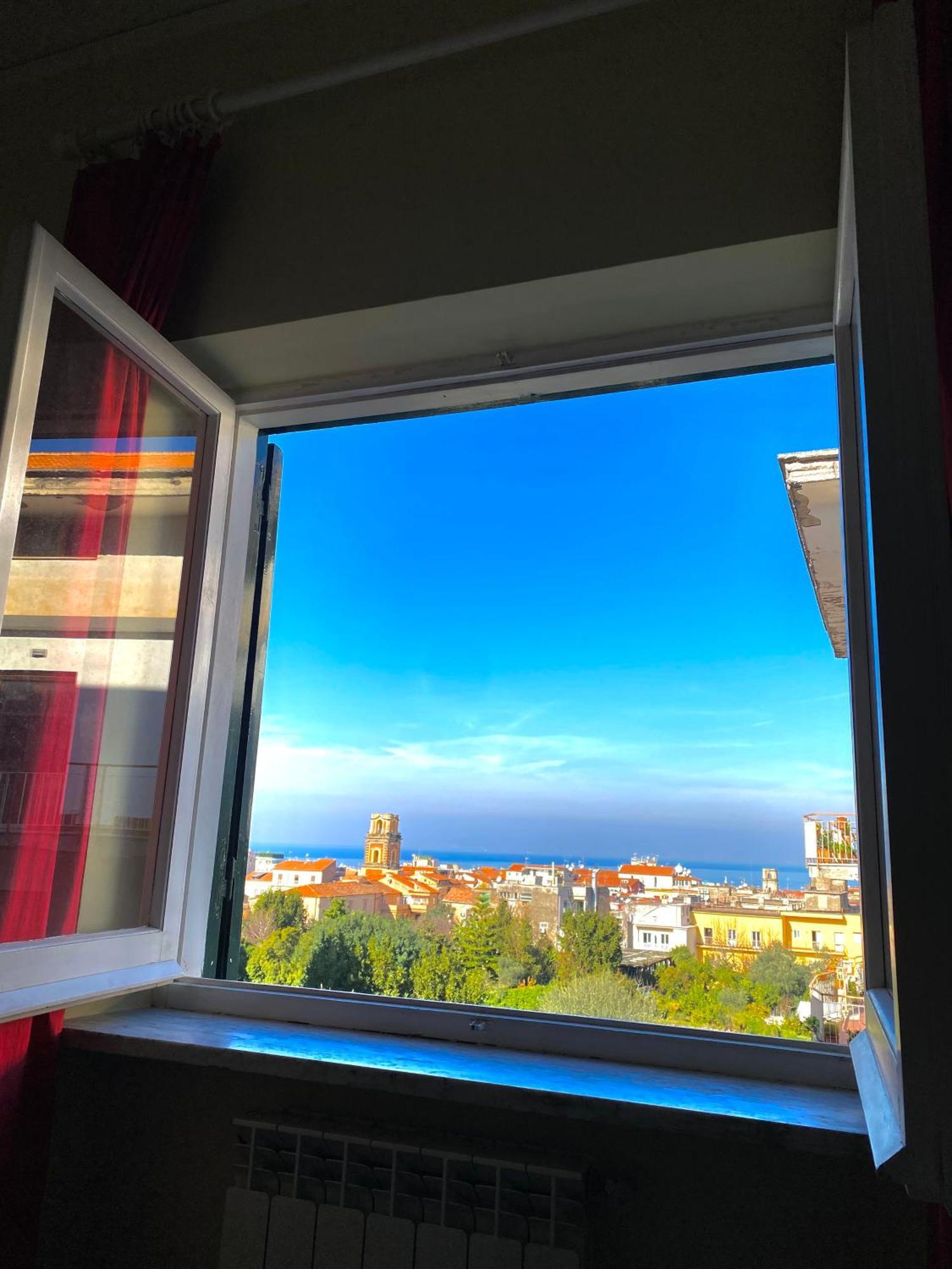 Casa Mar - Elegant Apartment With Pool And Panoramic Terrace In The Heart Of Sorrento Exterior photo