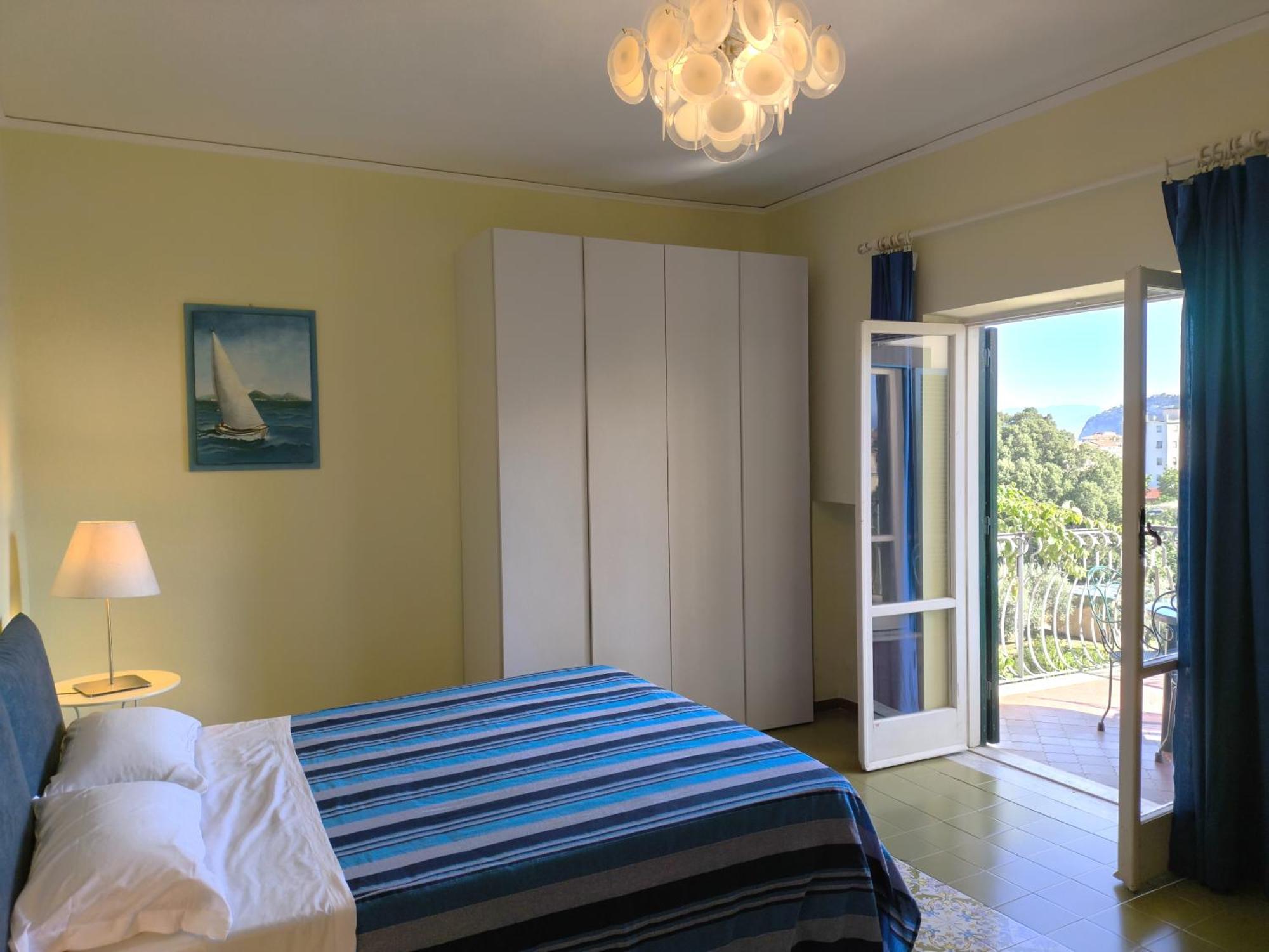 Casa Mar - Elegant Apartment With Pool And Panoramic Terrace In The Heart Of Sorrento Exterior photo