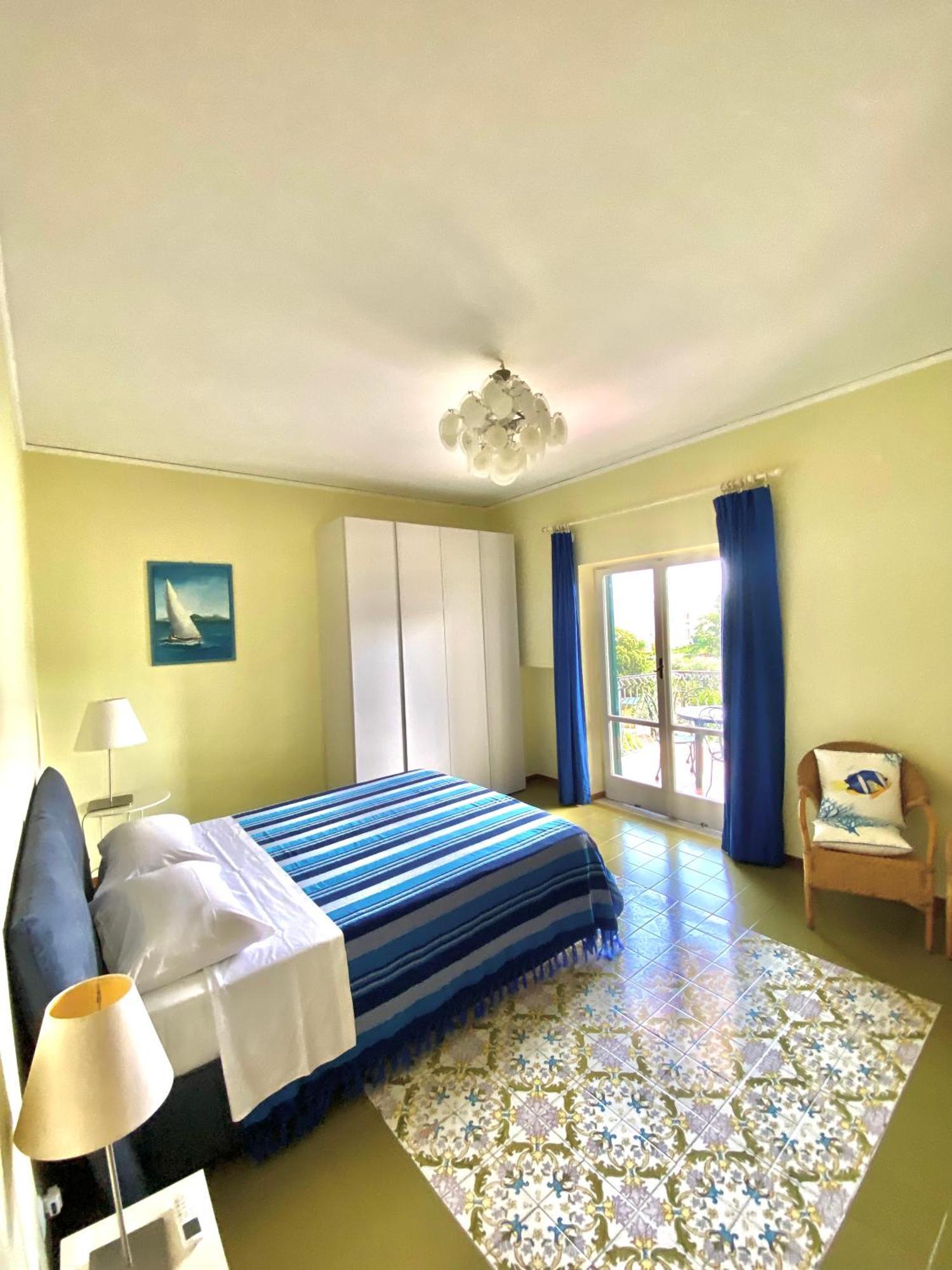 Casa Mar - Elegant Apartment With Pool And Panoramic Terrace In The Heart Of Sorrento Exterior photo
