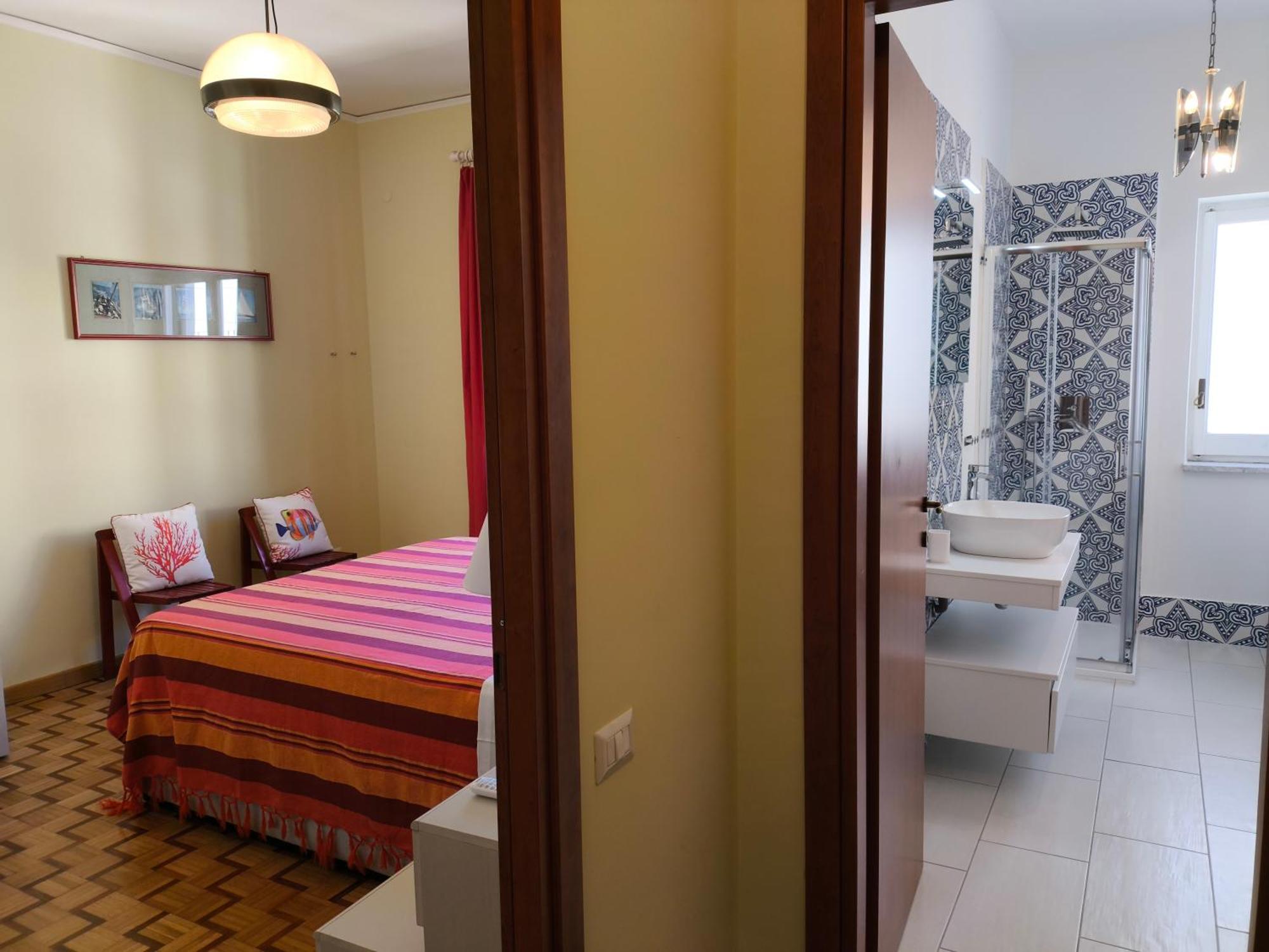 Casa Mar - Elegant Apartment With Pool And Panoramic Terrace In The Heart Of Sorrento Exterior photo